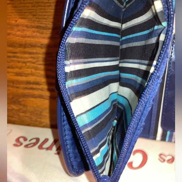 Vera Bradley Vintage Bifold Quilted Wallet Navy - EUC - Picture 6 of 11
